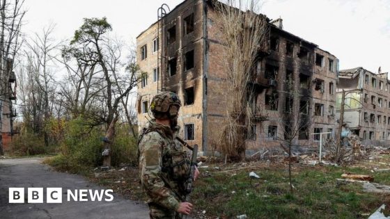 Ukraine troops pull out of key eastern town Avdiivka – MASHAHER