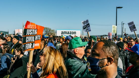 Amazon Argues National Labor Relations Board Is Unconstitutional – MASHAHER