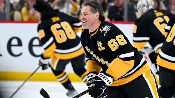 Penguins retire Jaromir Jagr’s No. 68 to cap joyful homecoming – MASHAHER