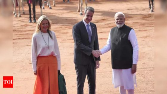 PM Modi welcomes Greece PM Kyriakos Mitsotakis at Rashtrapati Bhavan | India News – MASHAHER