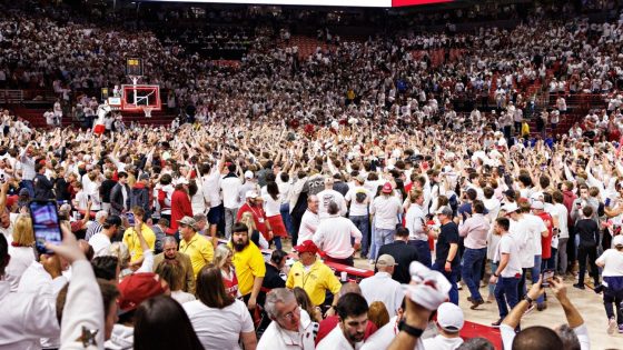 How NCAA Division I conferences contend with court storming – MASHAHER