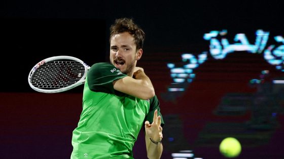 Medvedev begins Dubai title defense with win in first match since losing Australian Open final – MASHAHER