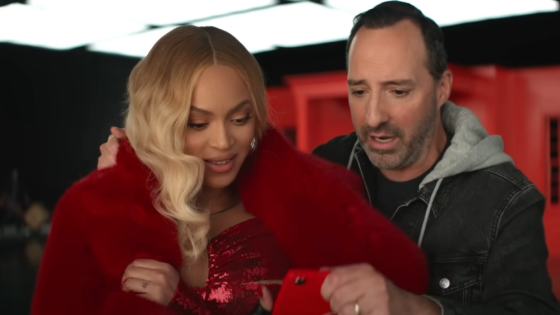 Tony Hale on Working With Beyoncé in Verizon Super Bowl Commercial – MASHAHER