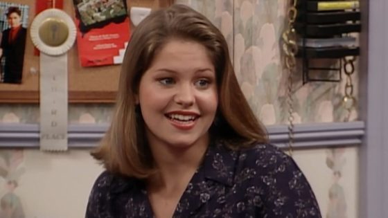 Full House’s Candace Cameron Bure Reacts To Local News Story Adding ’90s Flair With D.J. Tanner Clip – MASHAHER