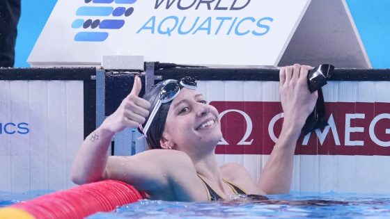 Kate Douglass becomes fastest U.S. female swimmer in history to end worlds – MASHAHER