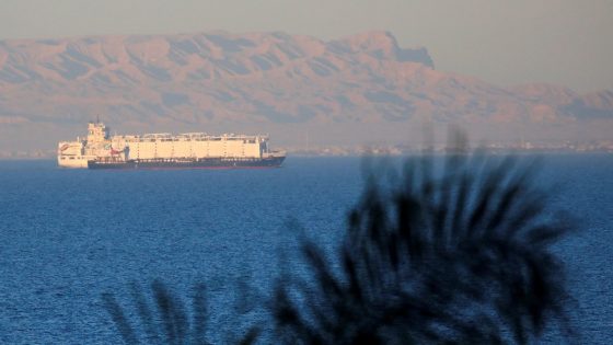 UK-registered cargo ship ‘under attack’ in Red Sea near Yemen, says maritime security firm – MASHAHER