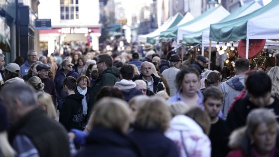 Surprise surge in retail sales suggests economy is growing – despite UK entering recession | Business News – MASHAHER