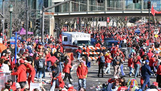 One dead and three critical after shooting near Kansas City Chiefs’ Super Bowl parade | US News – MASHAHER