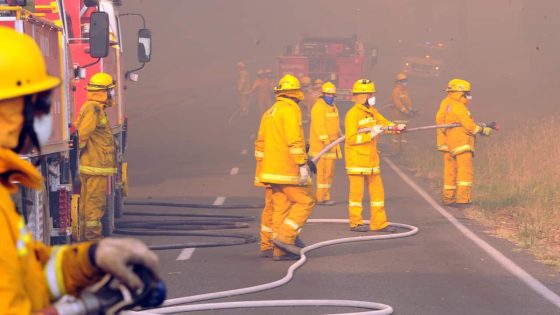 Triple bushfires, power outage hit Victoria – MASHAHER