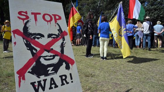 Rallies across Australia mark second anniversary of Ukraine invasion – MASHAHER