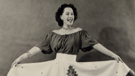 Juli Lynne Charlot, Creator of the Poodle Skirt, Dies at 101 – MASHAHER