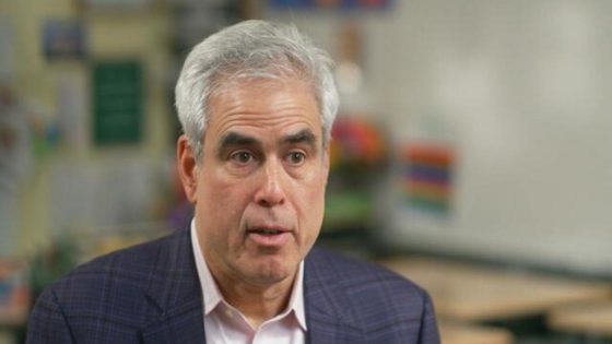 Author Jonathan Haidt discusses “The Anxious Generation” – MASHAHER