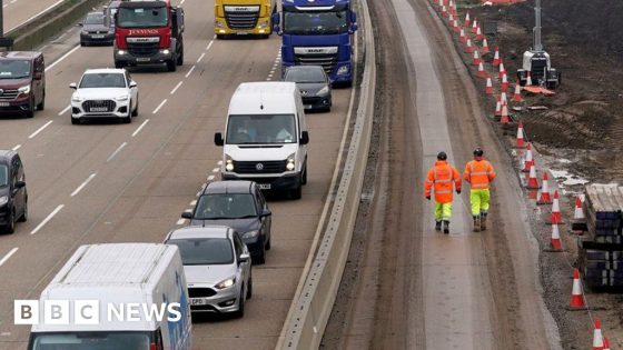 Drivers told to 'take the train' during M25 closure – MASHAHER