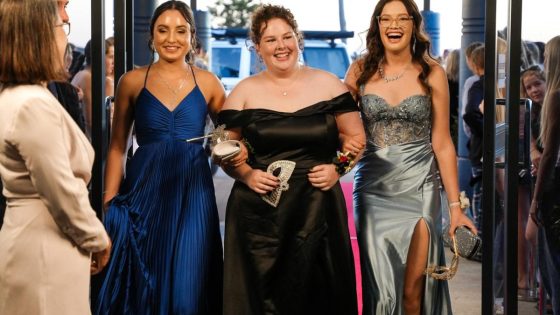 Senior students dance the night away at Bunbury Cathedral Grammar School ball – MASHAHER