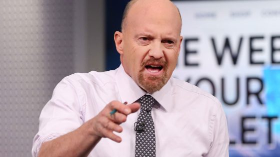 Jim Cramer says this market action is indicative of a top, not a bubble – MASHAHER