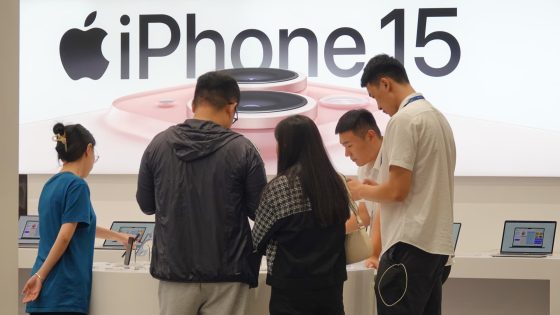 Apple iPhone sales plunge 24% in China as Huawei resurges, report says – MASHAHER