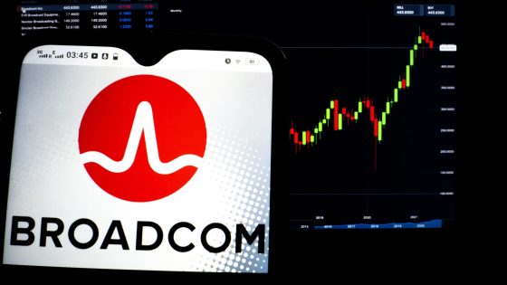 Barclays touts Broadcom as ‘2nd Wave’ AI play. Cramer says buy the stock – MASHAHER