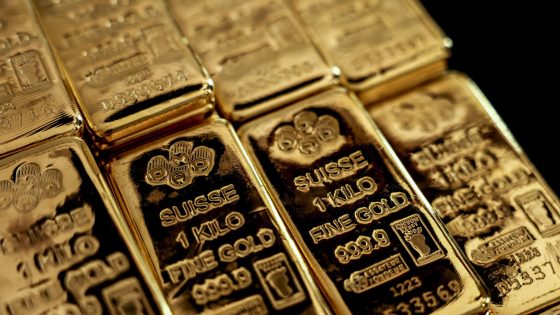 Hedge fund manager says buy these 3 stocks to play red hot gold prices – MASHAHER