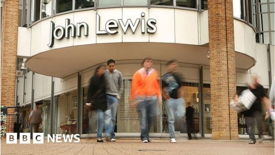 John Lewis back in profit but no bonus for staff – MASHAHER