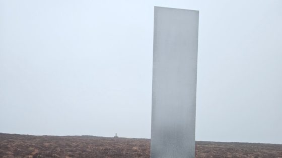 A ‘Perfect Monolith’ Appears in Wales – MASHAHER