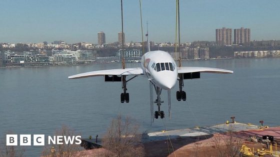 Concorde jet taken across Hudson River back to museum – MASHAHER