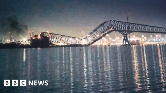 Baltimore bridge collapses after being hit by ship – MASHAHER