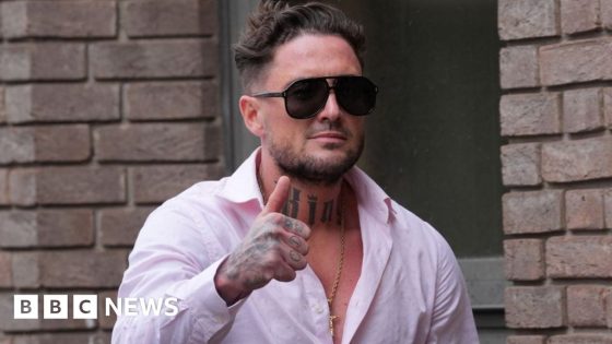 Stephen Bear ordered to pay £27k over sex tape – MASHAHER