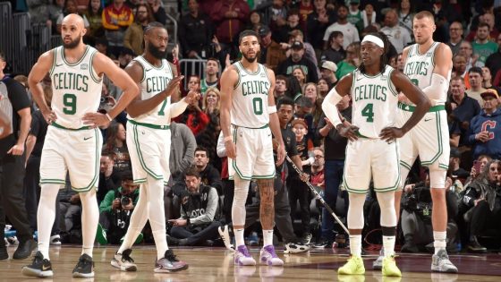 Celtics lose 22-point lead in 4th, 11-game win streak ends – MASHAHER