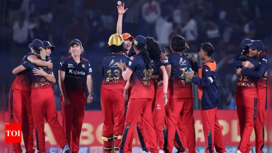 Ellyse Perry, spinners fire Royal Challengers Bangalore to maiden Women’s Premier League final | Cricket News – MASHAHER