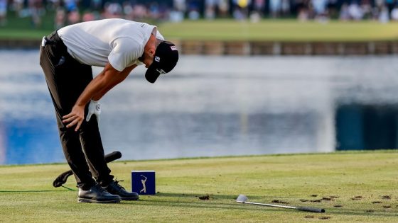 Xander Schauffele seizes Players lead after Clark’s gaffe – MASHAHER