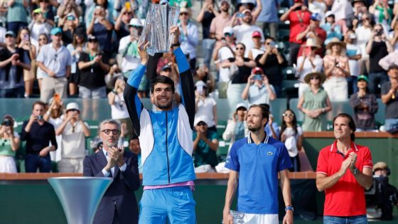 Carlos Alcaraz tops Daniil Medvedev to defend Indian Wells title – MASHAHER