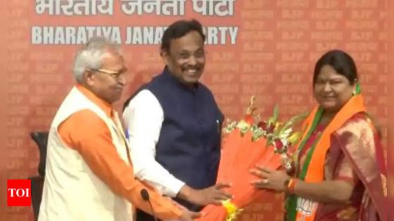 JMM jolted as Sita Soren, sis-in-law of ex-Jharkhand CM Hemant, joins BJP | India News – MASHAHER