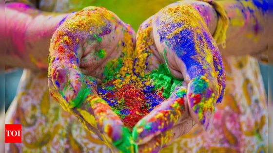 Happy Choti Holi 2024: 51 best Holi wishes, messages, quotes and images to share with friends and family – MASHAHER