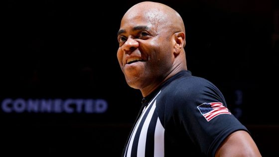 ‘It’s a tough deal to live with that’: Inside the high-pressure world of March Madness referees – MASHAHER