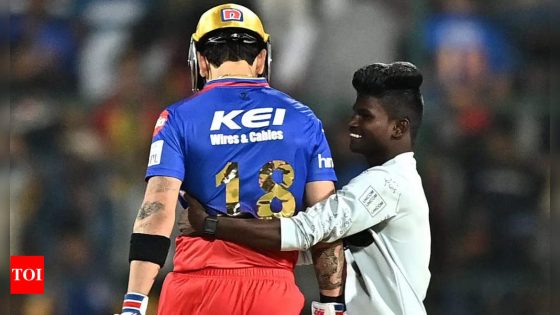 Virat Kohli: Watch: Fan allegedly assaulted by security after field intrusion to meet Virat Kohli | Cricket News – MASHAHER