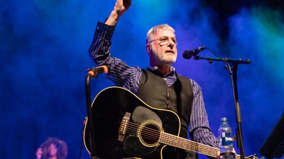 Steve Harley, ‘Make Me Smile’ Singer, Dies at 73 – MASHAHER