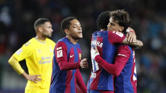 La Liga 2023-24: Raphinha leads Barcelona win over Las Palmas, keeps pressure on Real Madrid – MASHAHER