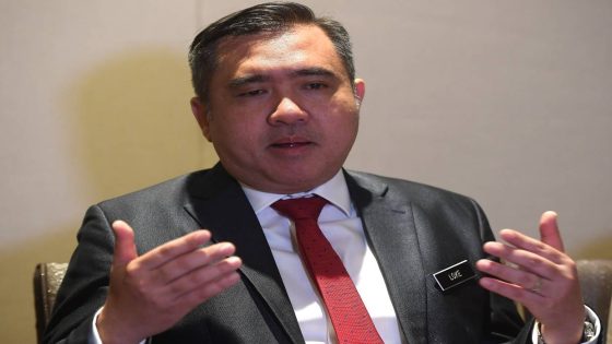 Road fatality statistics to be released daily, says Loke – MASHAHER