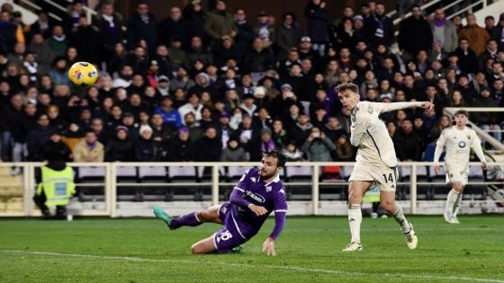 Football: Soccer – Llorente strikes late for Roma to rescue 2-2 draw at Fiorentina – MASHAHER