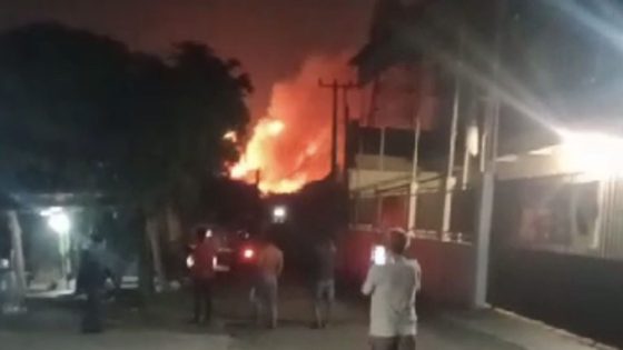 Massive blaze erupts at Indonesian ammunition site, media says – MASHAHER