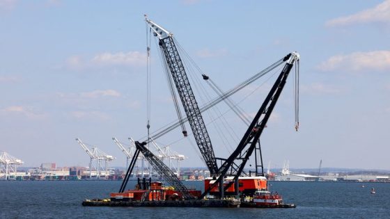 Salvage crews to lift first piece of collapsed Baltimore bridge – MASHAHER