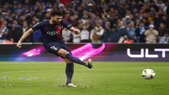 Football: Soccer-Vitinha and Ramos strikes secure 2-0 win for 10-man PSG at Marseille – MASHAHER