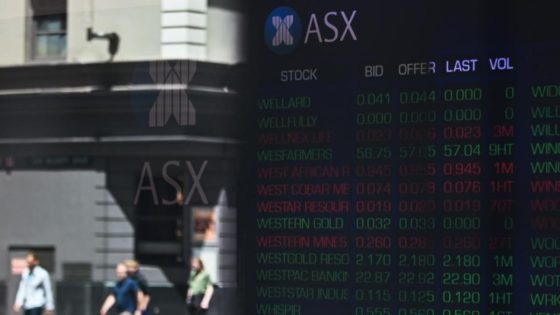 Australian shares flat at noon, putting record in doubt – MASHAHER