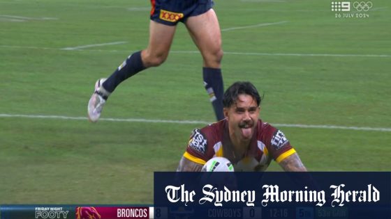 ‘Really bad blue’ leads to Broncos try – MASHAHER