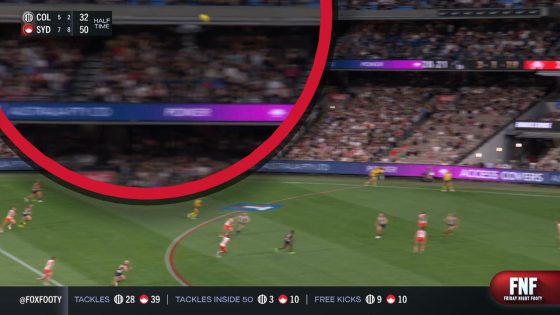 Ball hits skycam at the MCG, video – MASHAHER