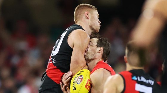 Essendon’s Peter Wright sent to Tribunal for bump on Sydney’s Harry Cunningham, video, suspension, Match Review news – MASHAHER