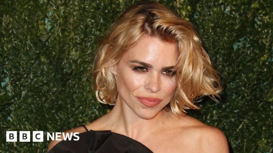 Billie Piper opens up about Laurence Fox comments – MASHAHER