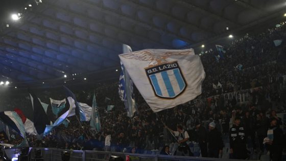 Lazio fan arrested for Hitler salute as supporters sing fascist songs in German beer hall before Bayern Munich clash – MASHAHER