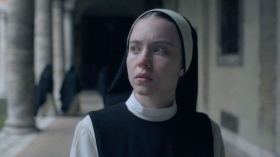 Sydney Sweeney Brought Her Grandmas To The Set Of Horror Film Immaculate And Then Put Them To Work – MASHAHER