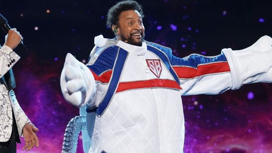 Why Playing A Space Bunny On The Masked Singer Wasn’t That Weird Or Different For Shaggy – MASHAHER